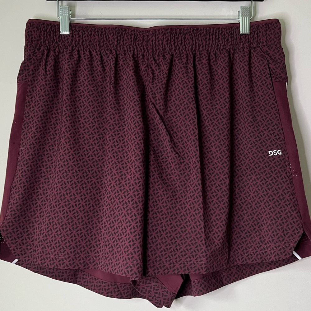 NWT DSG Mens 5” Stride Run Short